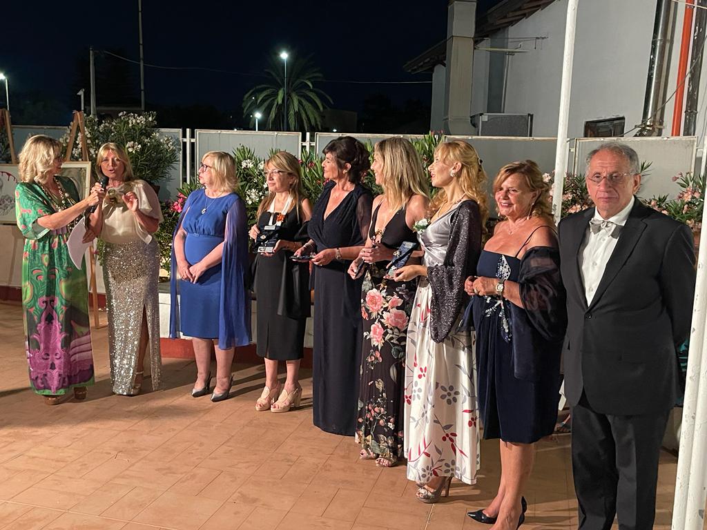 Successo a Catania per il 10° Galà delle Rose “Premio Rose d’Argento” 2022