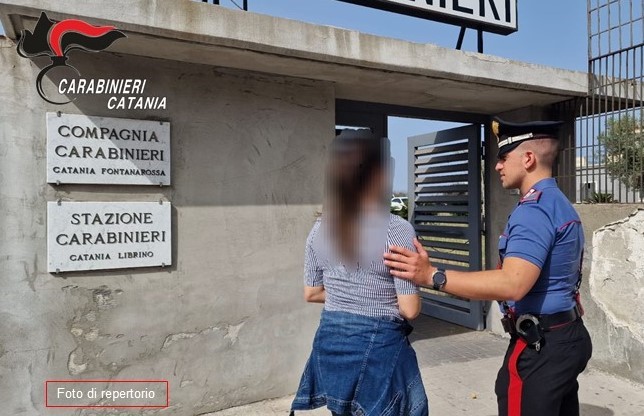 Liti, violenza e minacce nel quartiere San Giorgio di Catania: arrestato il compagno della donna maltrattata