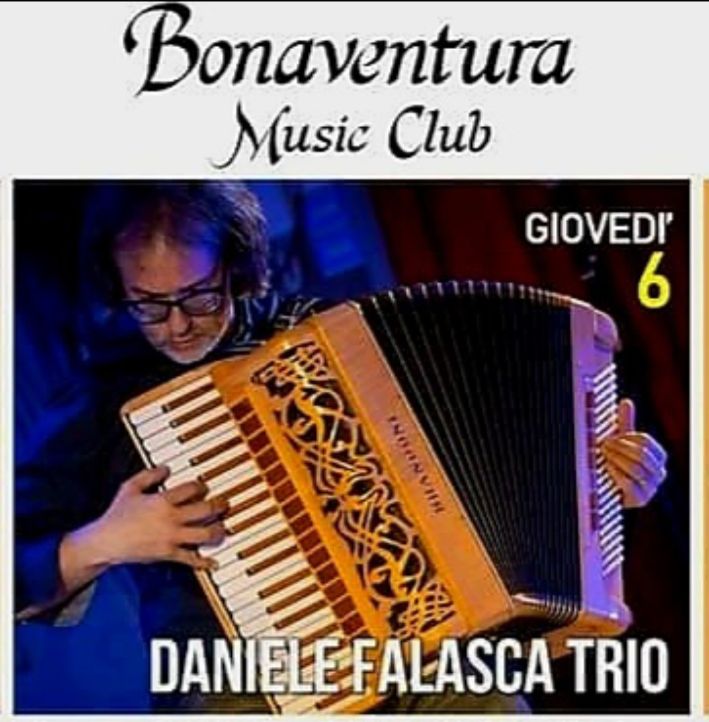 Il trio diretto da Daniele Falasca in concerto al Bonaventura Music Club di Buccinasco, Milano
