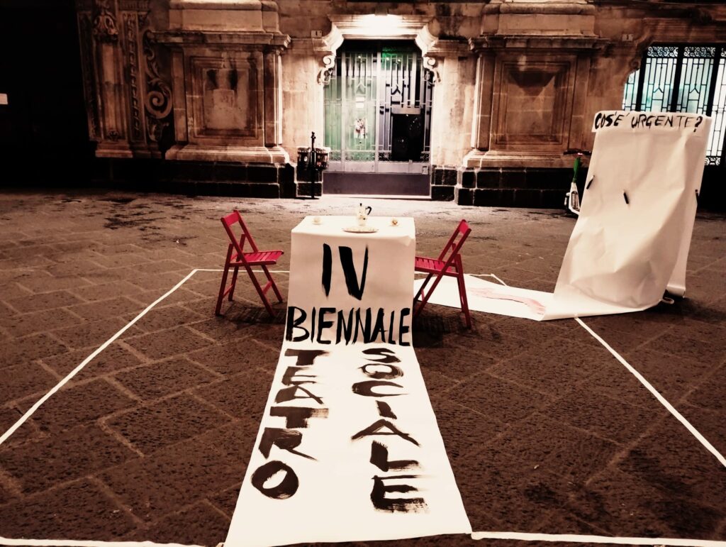 Il Teatro Sociale che cambia la città di Catania: dall’emergenza all’urgenza