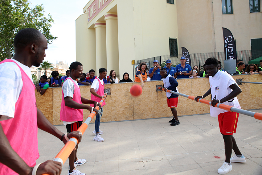 Badia Grande Marsala: primo torneo di calcio balilla umano per la Giornata mondiale del rifugiato 2024
